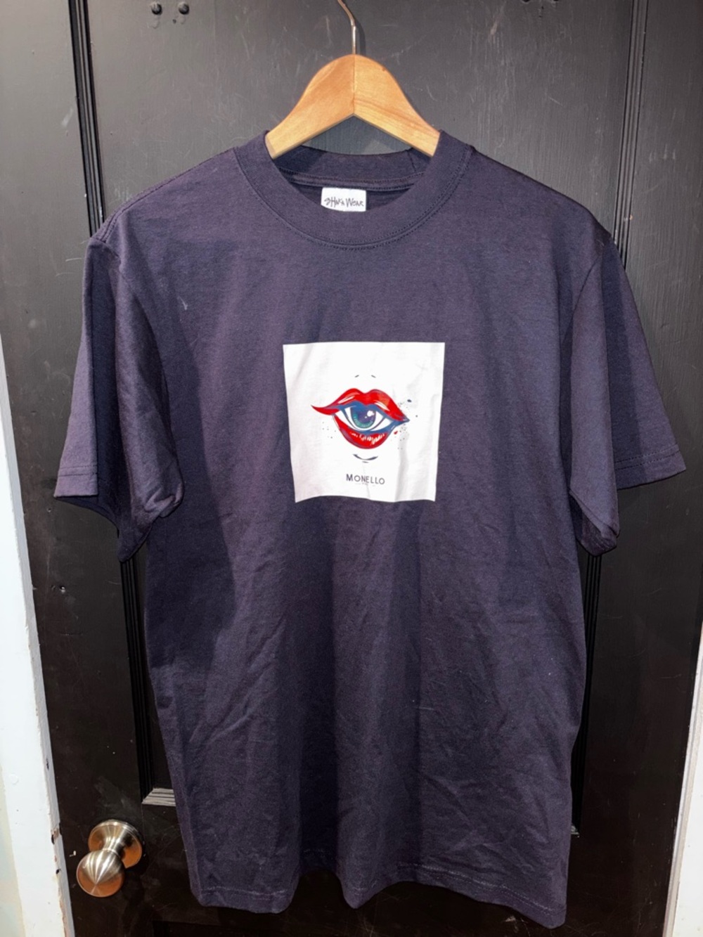Shaka Wear Monello Eye Lips Graphic Tee Super Max Heavy Navy Size M